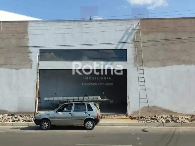 Ponto Comercial aluguel em Jardim Patrícia, Uberlândia