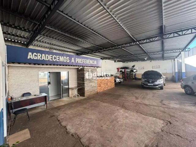 Ponto Comercial aluguel em Região Geográfica Imediata de Uberlândia, Oliveira Fortes