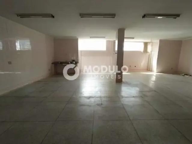 Ponto Comercial aluguel em Região Geográfica Imediata de Uberlândia, Oliveira Fortes