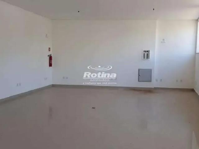 Ponto Comercial aluguel em Região Geográfica Imediata de Uberlândia, Oliveira Fortes