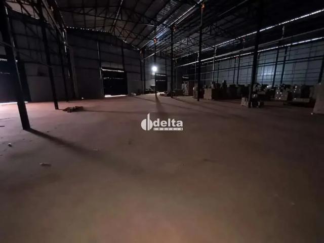 Ponto Comercial aluguel em Região Geográfica Imediata de Uberlândia, Oliveira Fortes