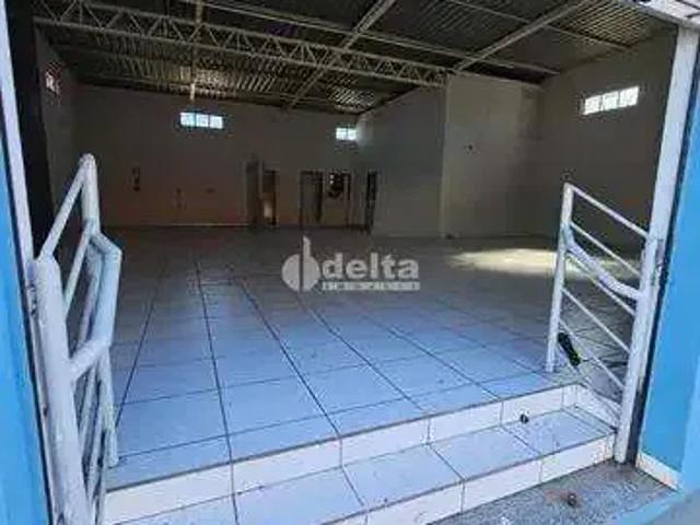 Ponto Comercial aluguel em Região Geográfica Imediata de Uberlândia, Oliveira Fortes