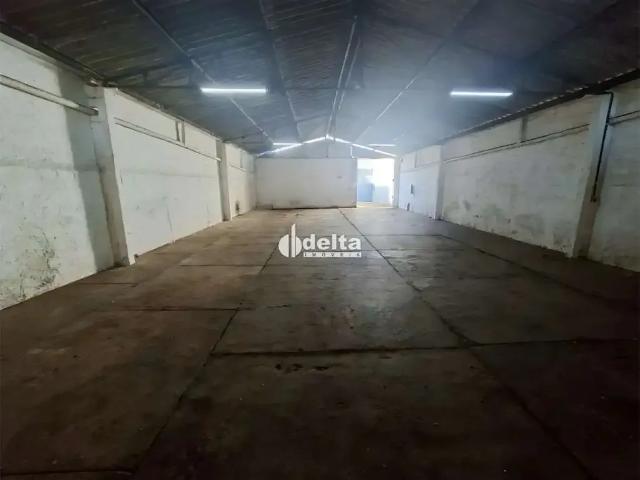 Ponto Comercial aluguel em Região Geográfica Imediata de Uberlândia, Oliveira Fortes