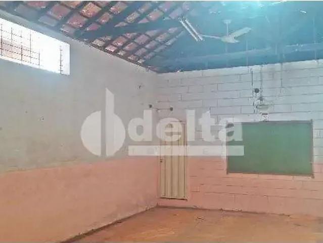 Ponto Comercial aluguel em Região Geográfica Imediata de Uberlândia, Oliveira Fortes