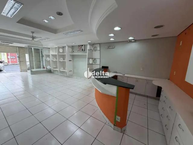 Ponto Comercial aluguel em Região Geográfica Imediata de Uberlândia, Oliveira Fortes
