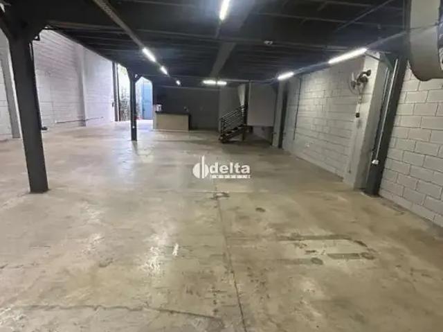 Ponto Comercial aluguel em Região Geográfica Imediata de Uberlândia, Oliveira Fortes