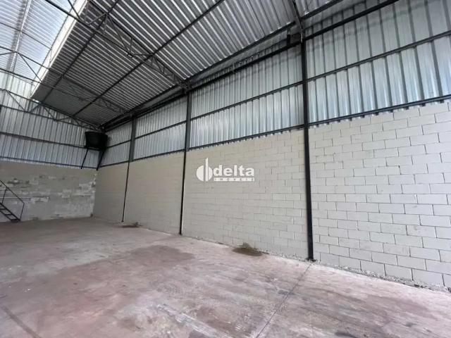 Ponto Comercial aluguel em Região Geográfica Imediata de Uberlândia, Oliveira Fortes