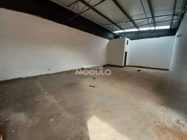 Ponto Comercial aluguel em Região Geográfica Imediata de Uberlândia, Oliveira Fortes