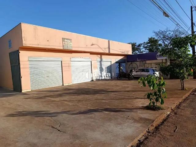 Ponto Comercial aluguel em Região Geográfica Imediata de Uberlândia, Oliveira Fortes