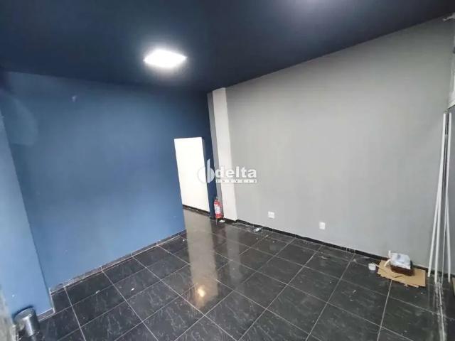 Ponto Comercial aluguel em Região Geográfica Imediata de Uberlândia, Oliveira Fortes