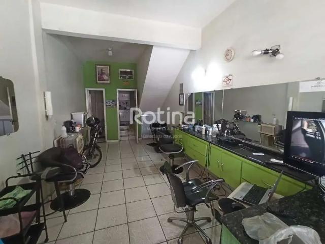 Ponto Comercial aluguel em Região Geográfica Imediata de Uberlândia, Oliveira Fortes
