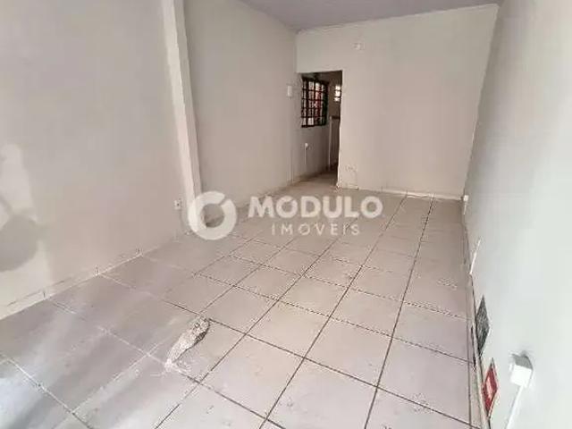 Ponto Comercial aluguel em Região Geográfica Imediata de Uberlândia, Oliveira Fortes