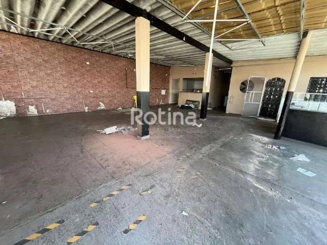 Ponto Comercial aluguel em Região Geográfica Imediata de Uberlândia, Oliveira Fortes
