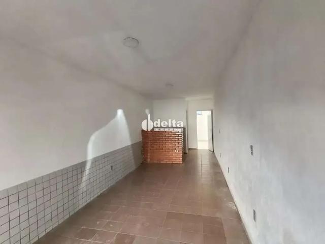Ponto Comercial aluguel em Região Geográfica Imediata de Uberlândia, Oliveira Fortes