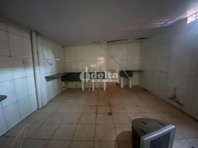 Ponto Comercial aluguel em Região Geográfica Imediata de Uberlândia, Oliveira Fortes