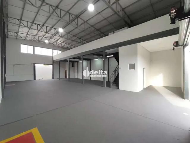 Ponto Comercial aluguel em Região Geográfica Imediata de Uberlândia, Oliveira Fortes