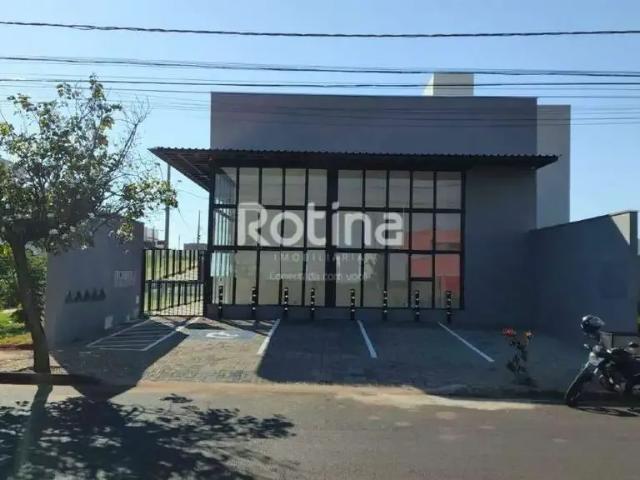 Ponto Comercial aluguel em Região Geográfica Imediata de Uberlândia, Oliveira Fortes