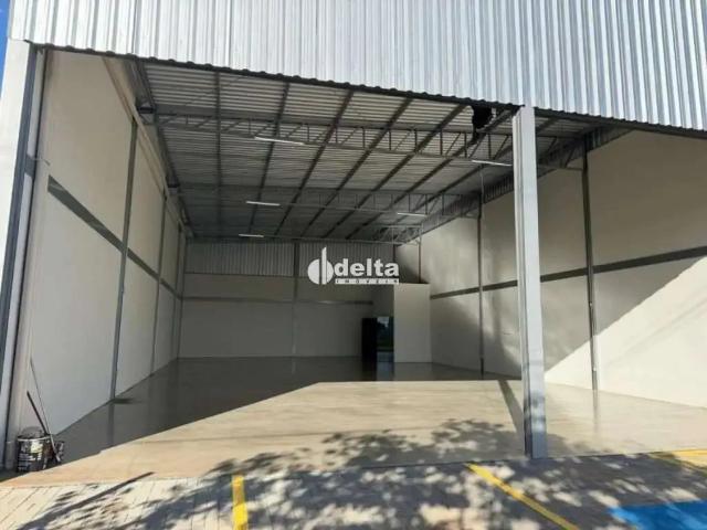 Ponto Comercial aluguel em Região Geográfica Imediata de Uberlândia, Oliveira Fortes