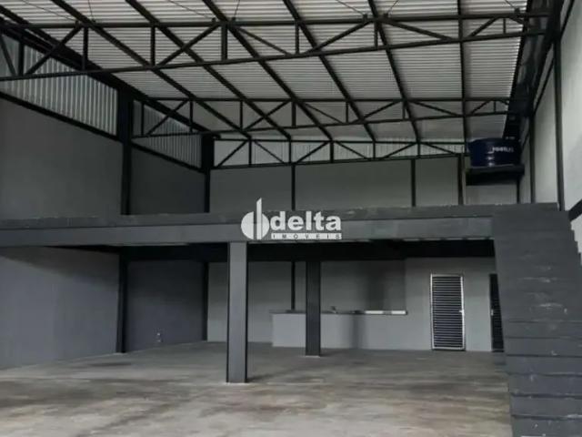 Ponto Comercial aluguel em Região Geográfica Imediata de Uberlândia, Oliveira Fortes