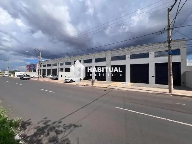 Ponto Comercial aluguel em Novo Mundo, Uberlândia