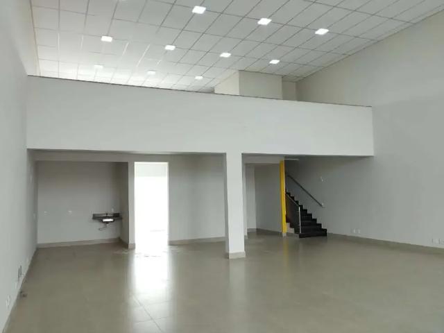 Ponto Comercial aluguel em Região Geográfica Imediata de Uberlândia, Oliveira Fortes