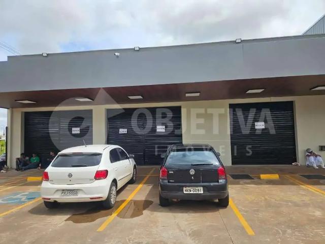 Ponto Comercial aluguel em Região Geográfica Imediata de Uberlândia, Oliveira Fortes