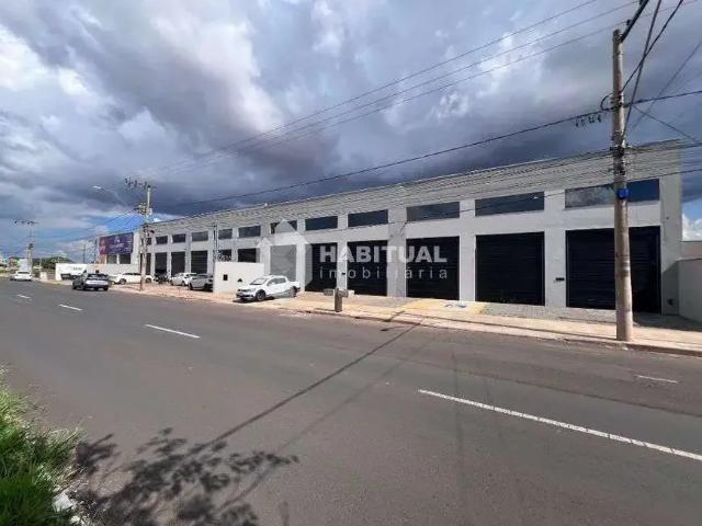 Ponto Comercial aluguel em Novo Mundo, Uberlândia