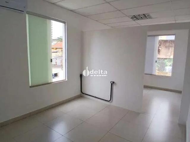 Ponto Comercial aluguel em Setor Central, Uberlândia
