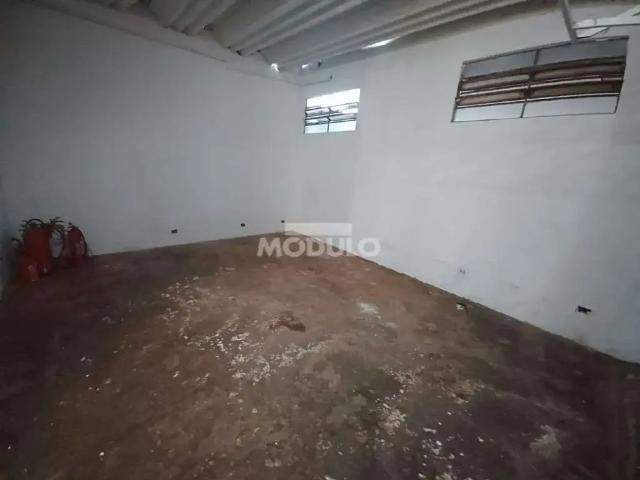 Ponto Comercial aluguel em Região Geográfica Imediata de Uberlândia, Oliveira Fortes