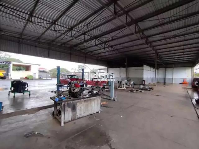 Ponto Comercial aluguel em Região Geográfica Imediata de Uberlândia, Oliveira Fortes