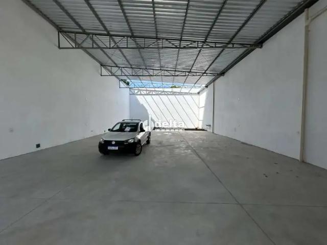 Ponto Comercial aluguel em Região Geográfica Imediata de Uberlândia, Oliveira Fortes