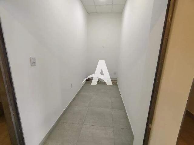 Ponto Comercial aluguel em Planalto, Uberlândia