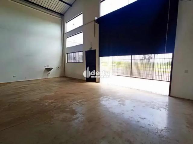 Ponto Comercial aluguel em Região Geográfica Imediata de Uberlândia, Oliveira Fortes