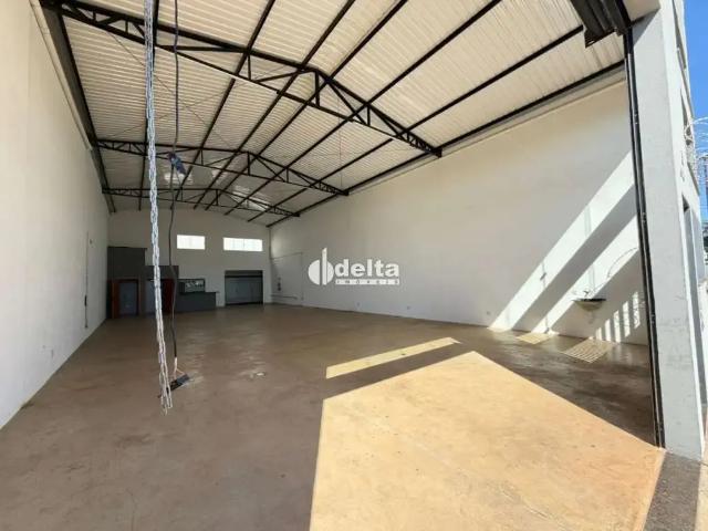 Ponto Comercial aluguel em Região Geográfica Imediata de Uberlândia, Oliveira Fortes