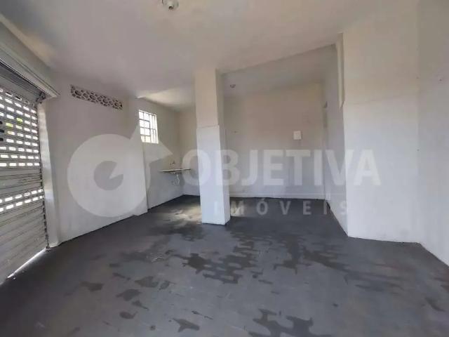 Ponto Comercial aluguel em Região Geográfica Imediata de Uberlândia, Oliveira Fortes