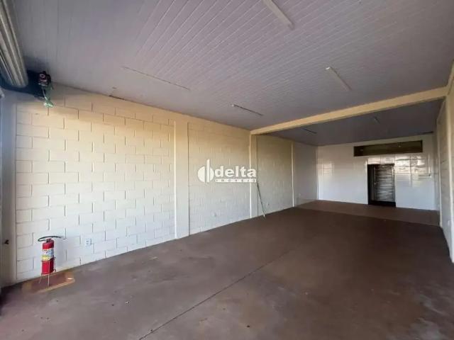Ponto Comercial aluguel em Região Geográfica Imediata de Uberlândia, Oliveira Fortes