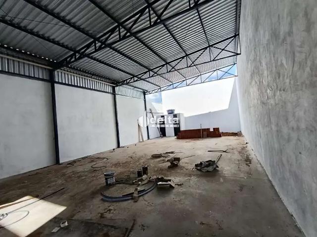 Ponto Comercial aluguel em Região Geográfica Imediata de Uberlândia, Oliveira Fortes
