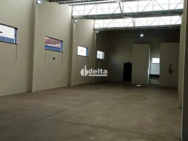Ponto Comercial aluguel em Região Geográfica Imediata de Uberlândia, Oliveira Fortes