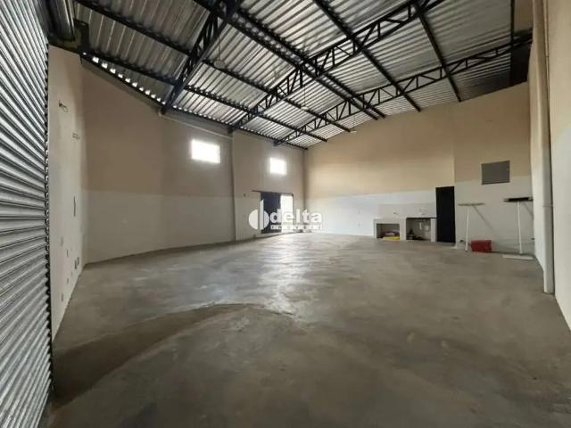 Ponto Comercial aluguel em Região Geográfica Imediata de Uberlândia, Oliveira Fortes