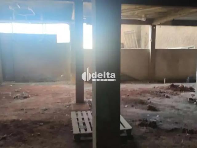 Ponto Comercial aluguel em Região Geográfica Imediata de Uberlândia, Oliveira Fortes