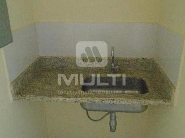 Ponto Comercial aluguel em Santa Mônica, Uberlândia