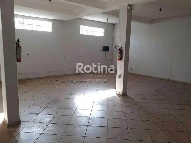 Ponto Comercial aluguel em Região Geográfica Imediata de Uberlândia, Oliveira Fortes