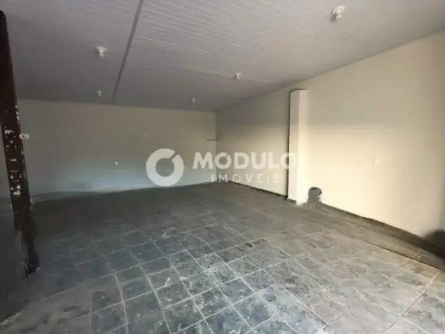 Ponto Comercial aluguel em Região Geográfica Imediata de Uberlândia, Oliveira Fortes