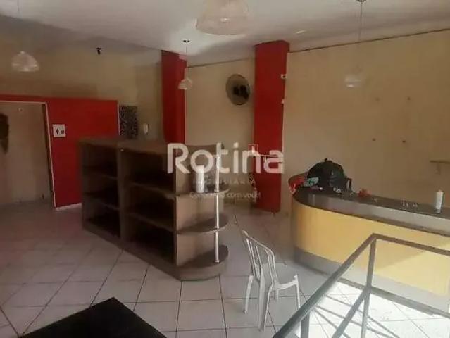 Ponto Comercial aluguel em Região Geográfica Imediata de Uberlândia, Oliveira Fortes