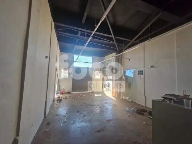 Ponto Comercial aluguel em Região Geográfica Imediata de Uberlândia, Oliveira Fortes