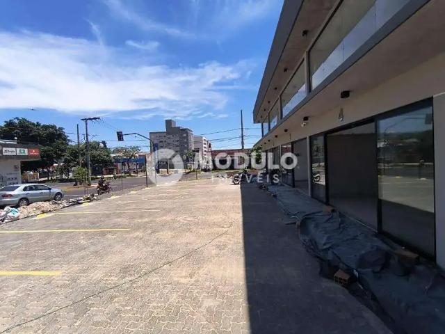 Ponto Comercial aluguel em Região Geográfica Imediata de Uberlândia, Oliveira Fortes