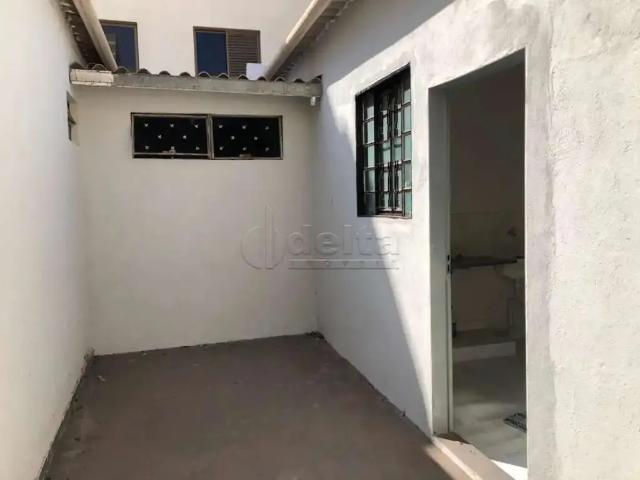 Ponto Comercial aluguel em Região Geográfica Imediata de Uberlândia, Oliveira Fortes