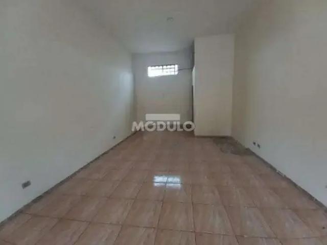 Ponto Comercial aluguel em Região Geográfica Imediata de Uberlândia, Oliveira Fortes