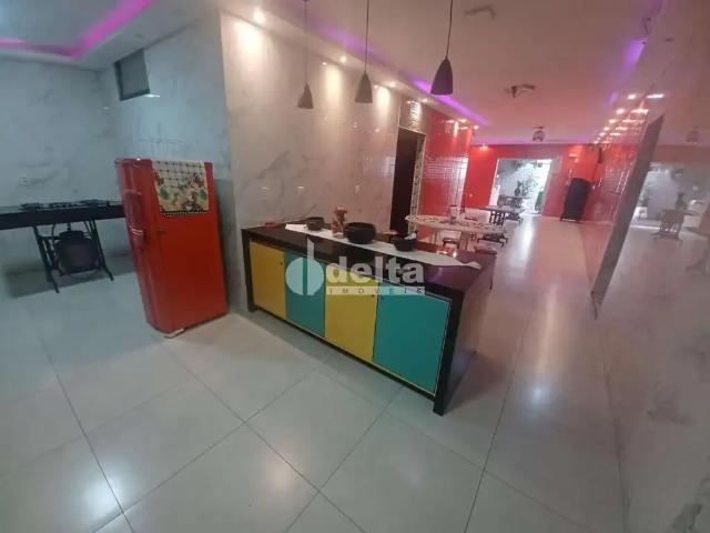 Ponto Comercial aluguel em Região Geográfica Imediata de Uberlândia, Oliveira Fortes