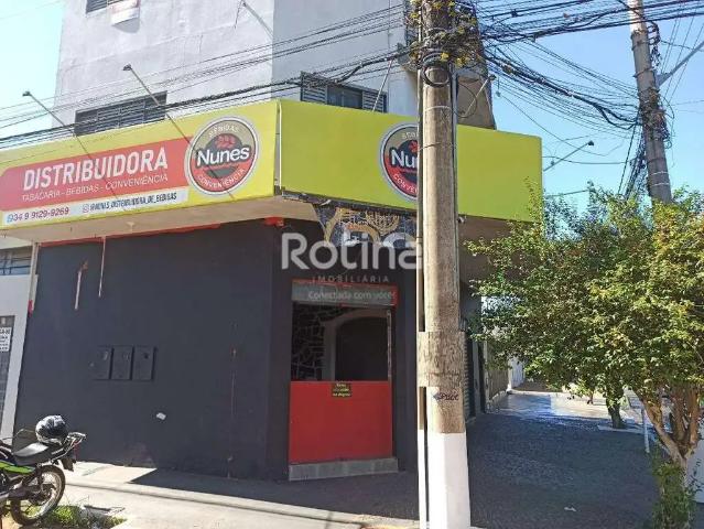 Ponto Comercial aluguel em Segismundo Pereira, Uberlândia
